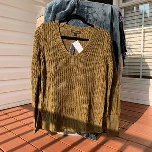 Banana Republic sweater green size M
